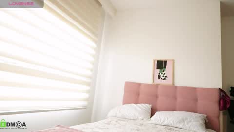 Annie online show from 04-10-26, 02:33