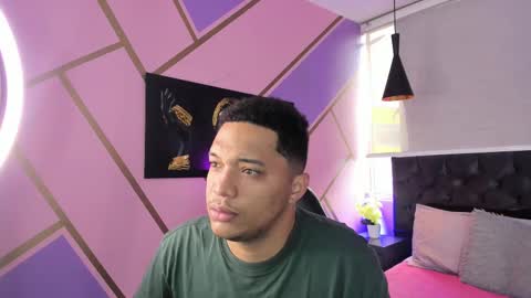 Annie lii online show from 09-15-25, 12:38