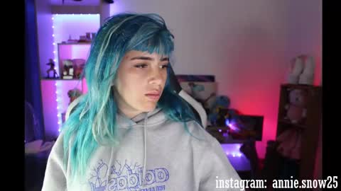 JEANNE no olvides seguirme dont forget follow me  uu online show from 12-13-24, 10:55