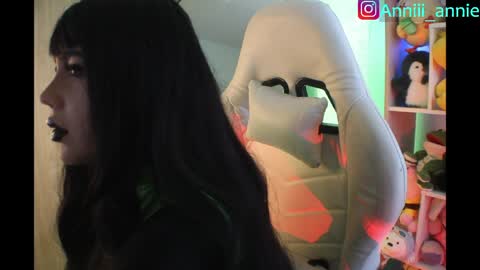 JEANNE no olvides seguirme dont forget follow me  uu online show from 04-23-26, 10:45