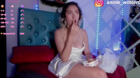 Annie online show from 12-31-24, 06:27