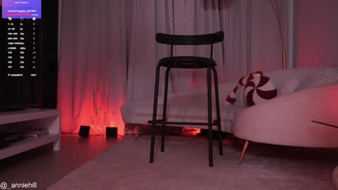 anniehillofficial_ online show from 01-05-25, 09:47