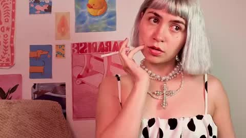 Snapshot of annietinky chatting on 06-01-26, 03:52 annietinky online show from 06-01-26, 03:52
