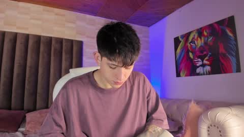 Annie  Alex online show from 01-12-25, 01:48