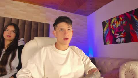 Annie  Alex online show from 01-19-25, 01:22