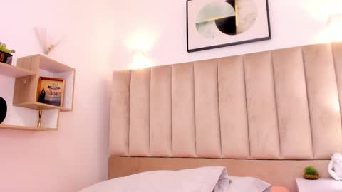 Annie Queen online show from 02-27-25, 03:04