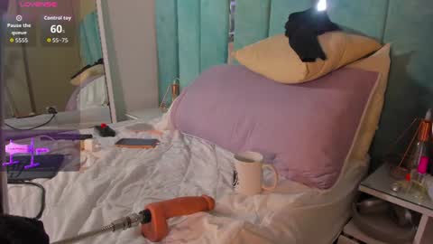 Annita online show from 07-17-26, 06:57