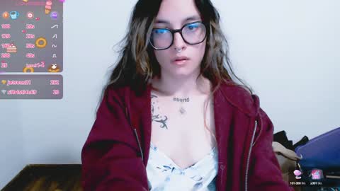 Snapshot of annittaprincess chatting on 12-14-24, 11:01 Gaby 3 online show from 12-14-24, 11:01