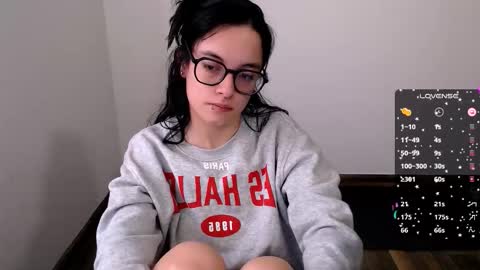 Gaby 3 online show from 11-20-25, 07:24