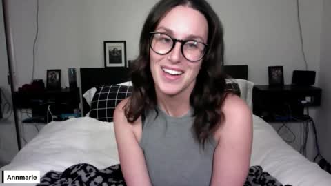 Snapshot of annmarieferrara chatting on 01-09-26, 03:42 Ann online show from 01-09-26, 03:42