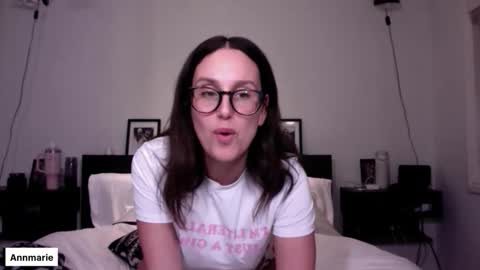 Snapshot of annmarieferrara chatting on 02-18-26, 03:35 Ann online show from 02-18-26, 03:35
