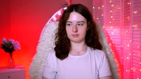 Snapshot of annterry chatting on 10-25-25, 08:33 Ann Terry 3 online show from 10-25-25, 08:33