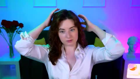 Snapshot of annterry chatting on 11-25-25, 08:47 Ann Terry 3 online show from 11-25-25, 08:47