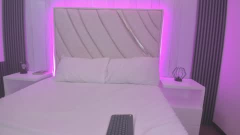 Snapshot of anny_bakers_ chatting on 05-07-26, 11:26 Anny online show from 05-07-26, 11:26