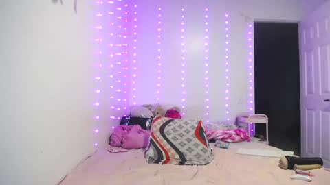 Snapshot of anny_bunny1 chatting on 12-30-24, 03:58 INDEPENDENT MODEL next srteam 240624 online show from 12-30-24, 03:58