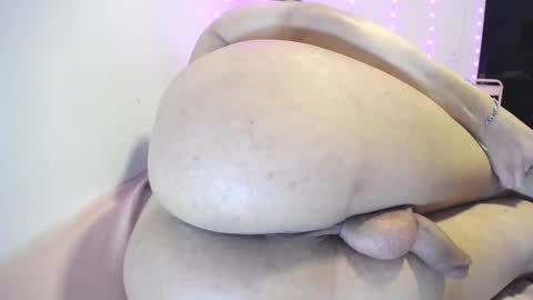 Snapshot of anny_bunny1 chatting on 02-17-25, 11:42 INDEPENDENT MODEL next srteam 240624 online show from 02-17-25, 11:42