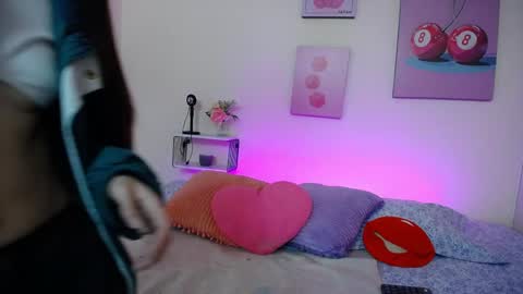 Anny cotton  online show from 04-20-26, 07:37