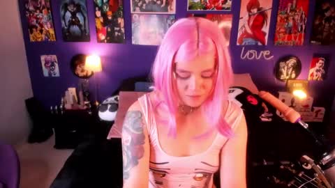 Snapshot of anny_cross chatting on 01-29-25, 04:58      Paty     online show from 01-29-25, 04:58