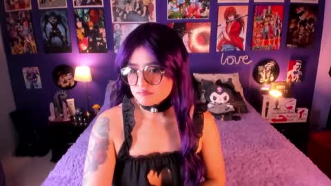 Snapshot of anny_cross chatting on 09-23-25, 10:13      Paty     online show from 09-23-25, 10:13