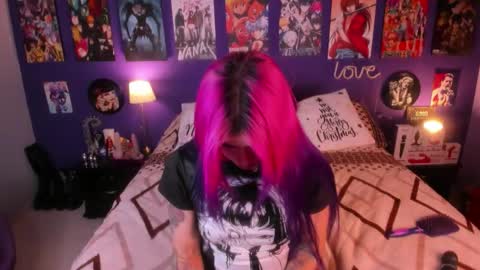 Snapshot of anny_cross chatting on 12-03-25, 11:47 Paty online show from 12-03-25, 11:47