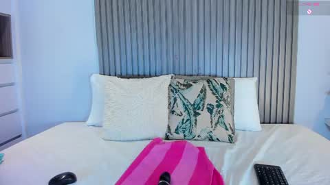 Anny online show from 07-15-26, 10:37