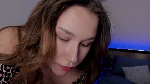 Anna online show from 01-28-25, 05:00