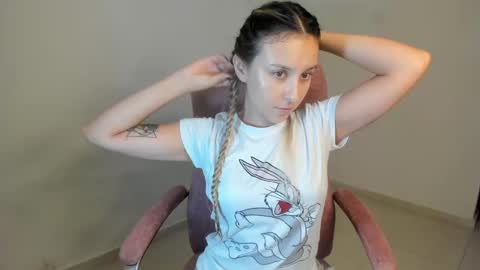 Snapshot of anny_lust chatting on 11-28-25, 12:52 Issabela online show from 11-28-25, 12:52