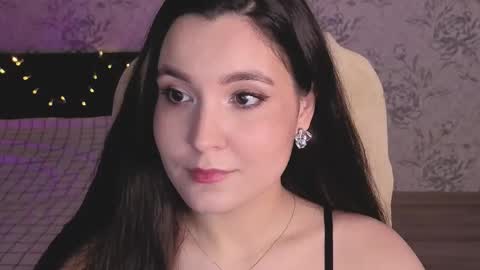 Snapshot of anny_shine chatting on 03-13-26, 08:04 Annie online show from 03-13-26, 08:04