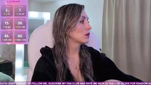 Snapshot of anny_sweet72 chatting on 11-28-25, 11:57 Anny online show from 11-28-25, 11:57
