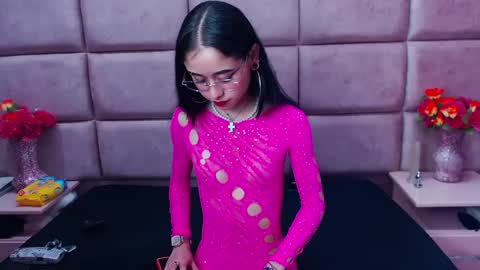 Anny online show from 12-17-24, 12:54