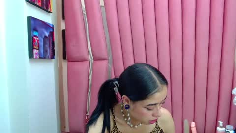 Anny online show from 01-22-25, 07:34