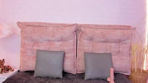 Snapshot of anny_vall chatting on 05-26-26, 12:45 Anny online show from 05-26-26, 12:45