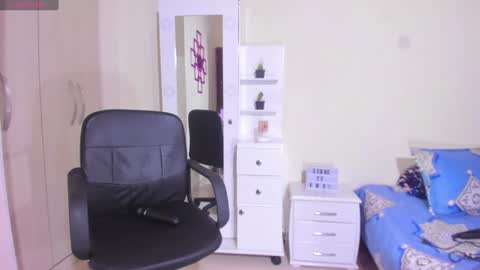  Valeria  online show from 12-13-24, 05:38