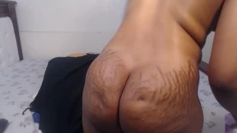 Anny online show from 01-26-25, 05:55