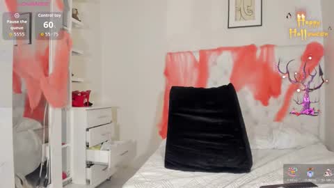 Melani online show from 10-27-25, 05:17