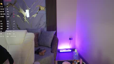 Ana online show from 10-22-25, 12:49