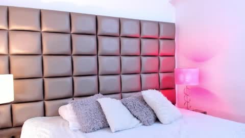    online show from 02-03-25, 09:07