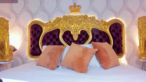 Snapshot of annyolson chatting on 11-28-25, 12:08 Anny online show from 11-28-25, 12:08