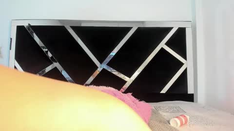 Anny online show from 03-04-25, 08:38