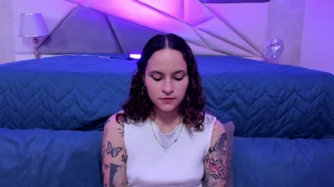 AnnyT online show from 01-06-25, 12:16