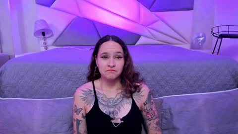 AnnyT online show from 01-12-25, 11:47