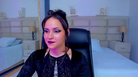 AnnyT online show from 11-06-25, 09:48