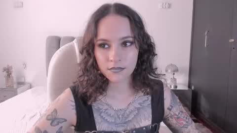 AnnyT online show from 02-23-26, 09:45