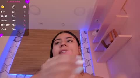 Snapshot of annytorres chatting on 12-30-24, 04:51 Gaby online show from 12-30-24, 04:51