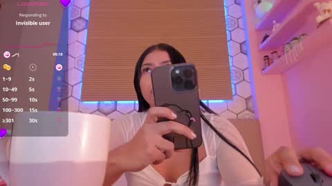 Snapshot of annytorres chatting on 09-19-25, 10:05 Gaby online show from 09-19-25, 10:05
