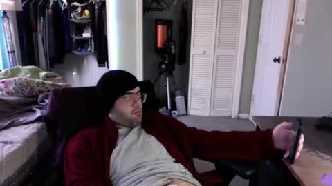 Snapshot of anonman12 chatting on 02-01-26, 10:30 anonman12 online show from 02-01-26, 10:30