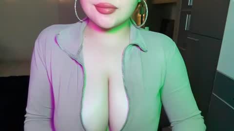 Any online show from 06-14-26, 04:20