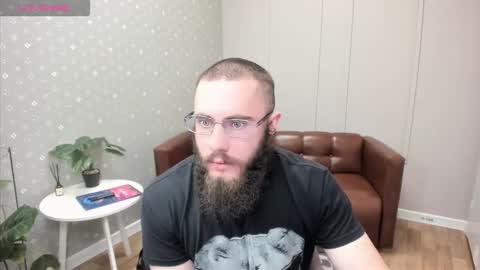 Snapshot of ant_power chatting on 12-01-25, 04:17 Ant online show from 12-01-25, 04:17