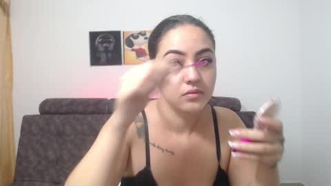 Snapshot of anthonela_queen chatting on 03-05-25, 12:00 Anthonela Queen online show from 03-05-25, 12:00
