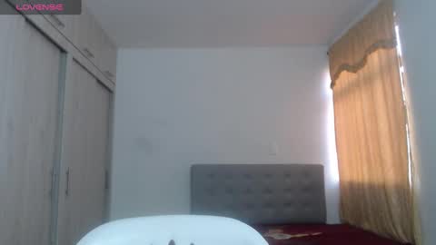 Snapshot of anthonela_queen chatting on 10-05-25, 12:25 Anthonela Queen online show from 10-05-25, 12:25
